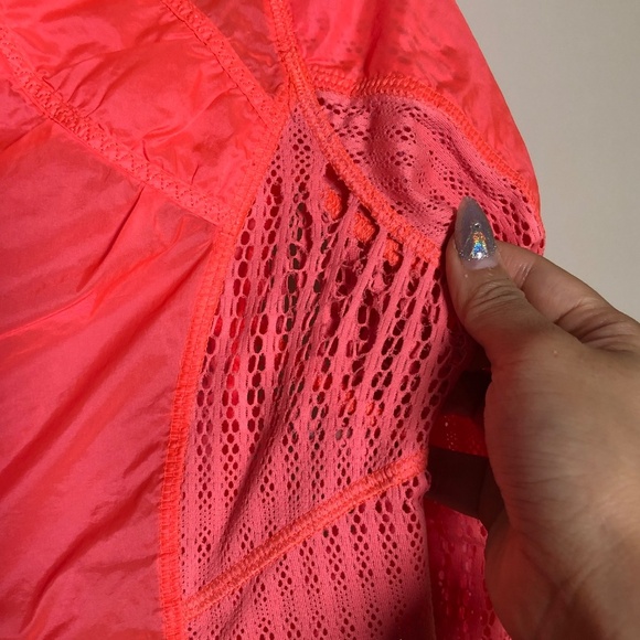 RARE vintage lululemon Run: Nothing But Run Jacket in POP ORANGE - Picture 4 of 10